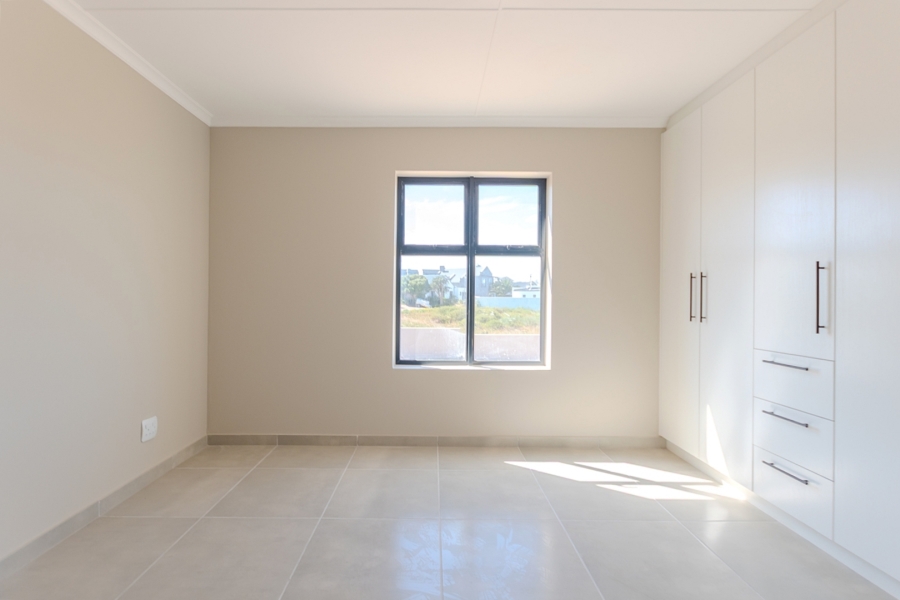 3 Bedroom Property for Sale in Hoogland Western Cape